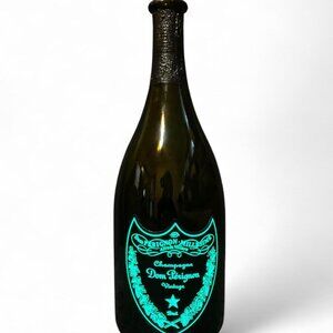 Dom Perignon Illuminated Bottle (1) 750ml - DISCOUNTED SHIPPING!